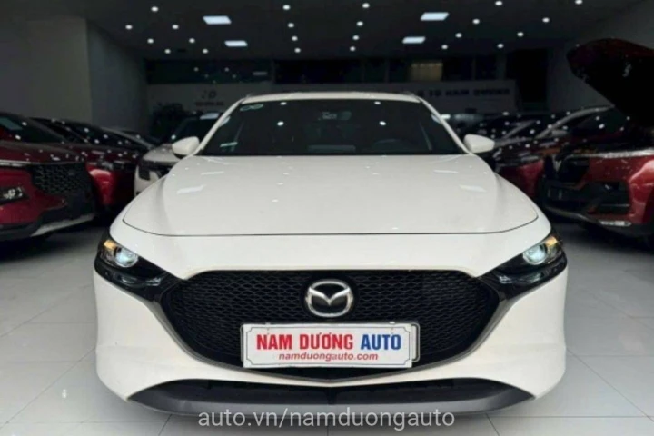 Mazda 3 1.5L Luxury 2020