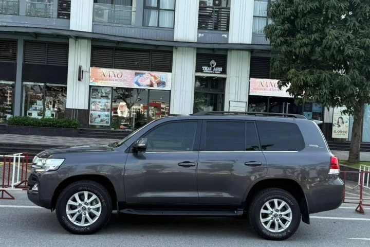Toyota Land Cruiser 2020