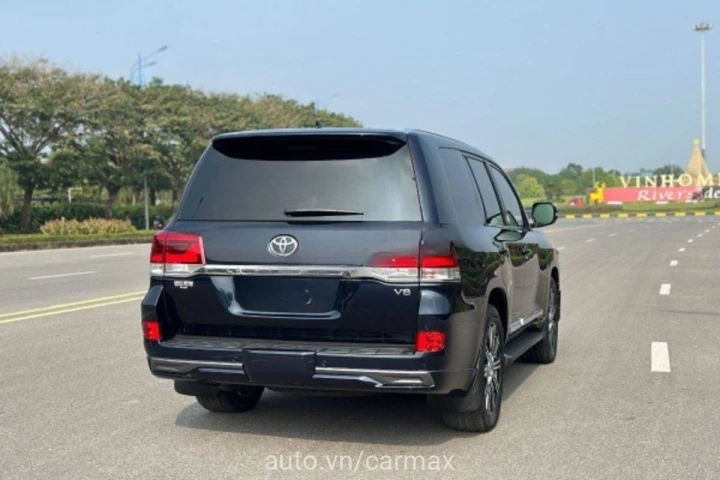 Toyota Land Cruiser 2016