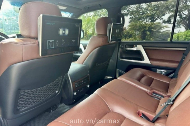 Toyota Land Cruiser 2016