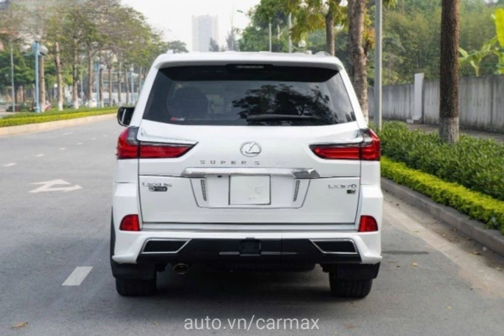 Lexus LX 2019