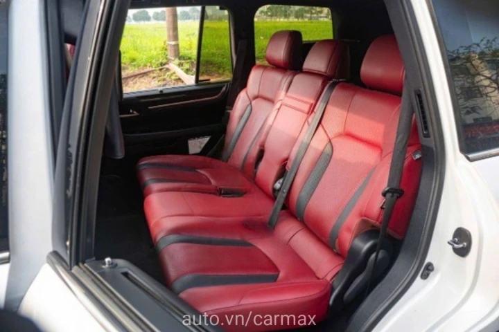 Lexus LX 2019