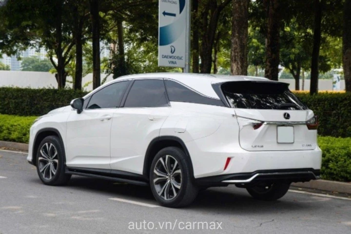 Lexus RX 2019