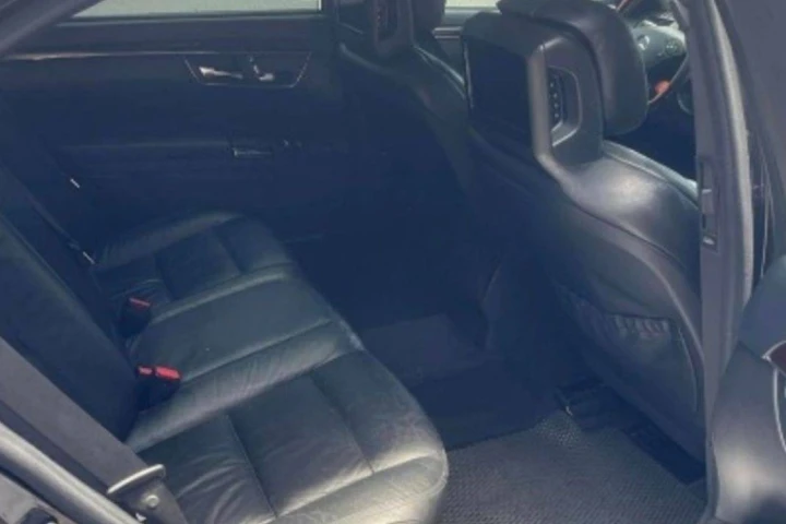 Mercedes-Benz S-Class 2011