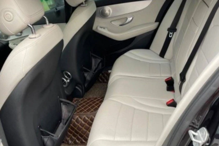 Mercedes-Benz C-Class C200 2015