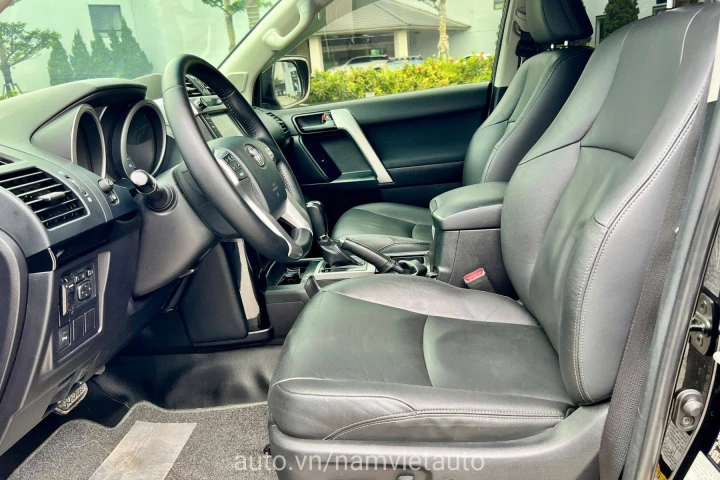 Toyota Land Cruiser Prado 2016