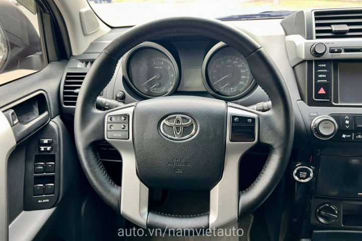 Toyota Land Cruiser Prado 2016