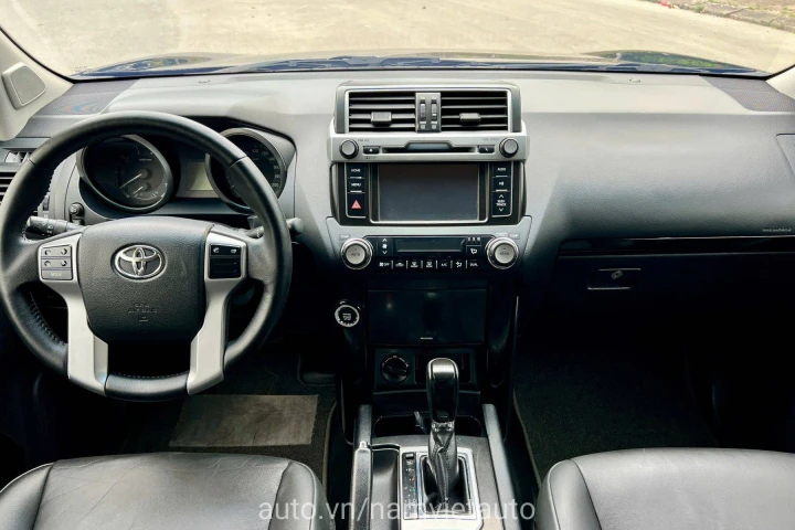 Toyota Land Cruiser Prado 2016