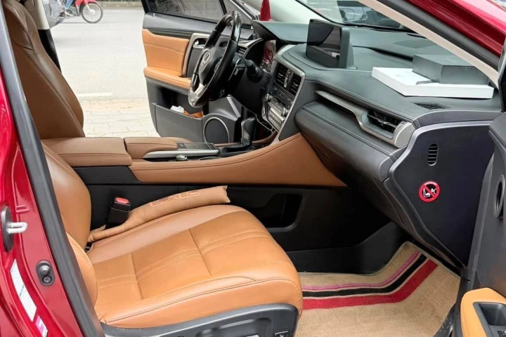 Lexus RX 2020