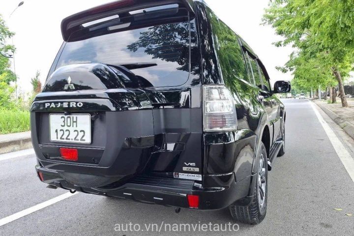 Mitsubishi Pajero 2010