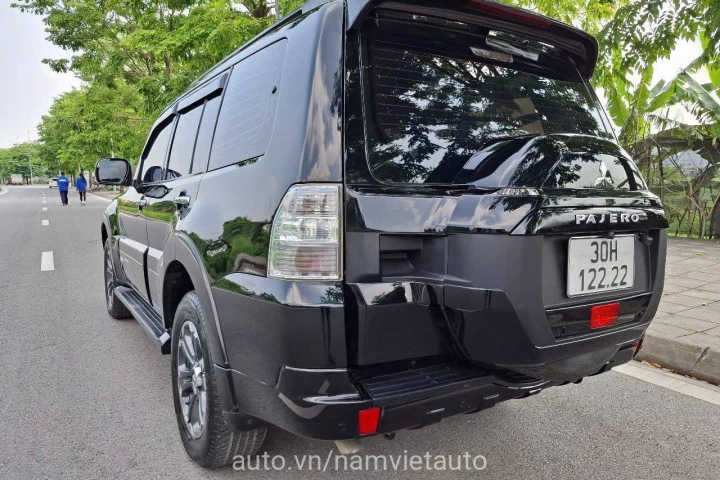 Mitsubishi Pajero 2010