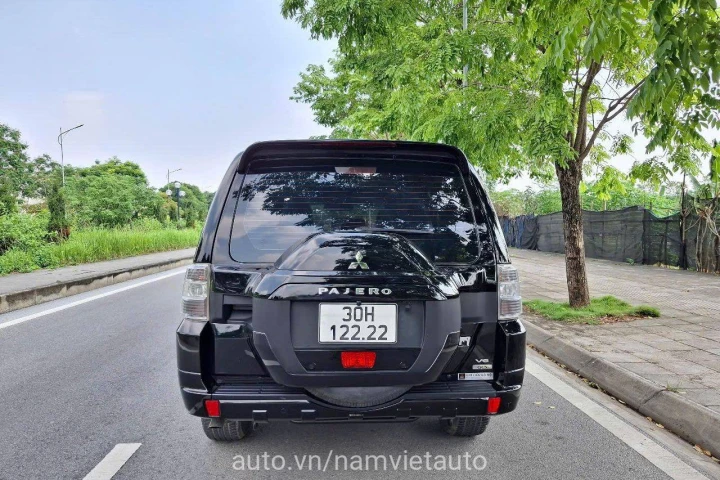 Mitsubishi Pajero 2010