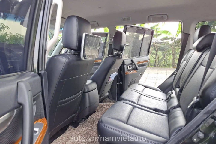 Mitsubishi Pajero 2010