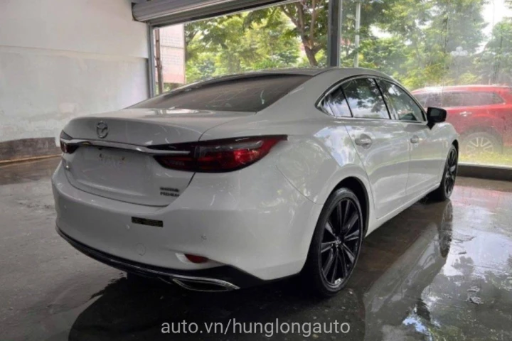 Mazda 6 2.0L Premium 2021