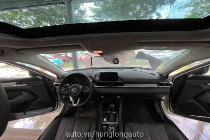 Mazda 6 2.0L Premium 2021