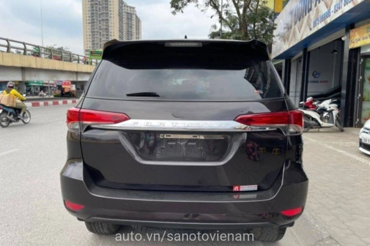 Toyota Fortuner 2.4AT 4x2 2020
