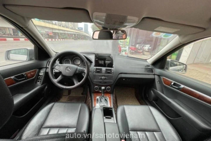 Mercedes-Benz C-Class C250 2010