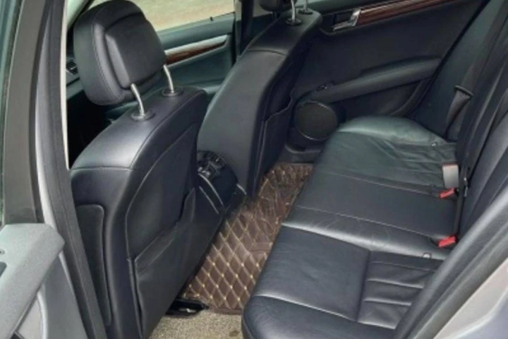 Mercedes-Benz C-Class C250 2010