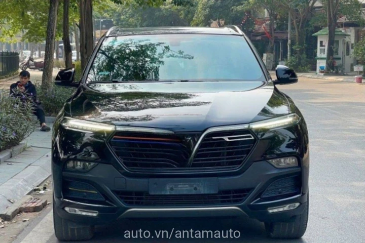 VinFast Lux SA2.0 2020