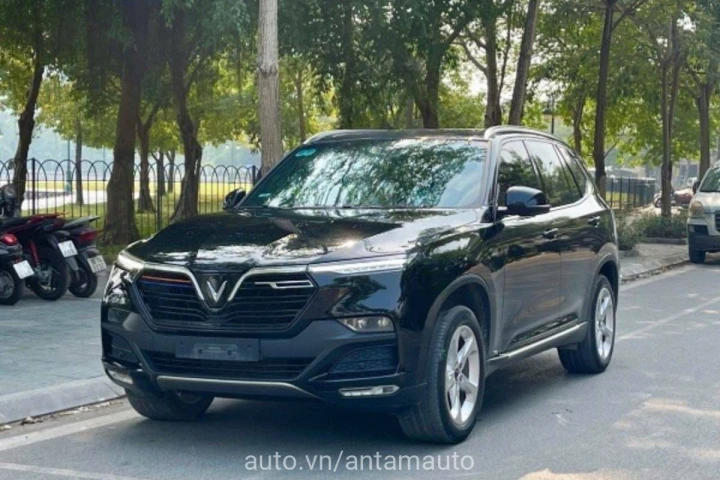 VinFast Lux SA2.0 2020