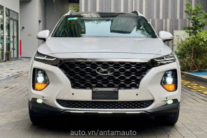 Hyundai Santa Fe 2020