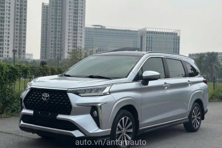 Toyota Veloz Cross CVT 2022