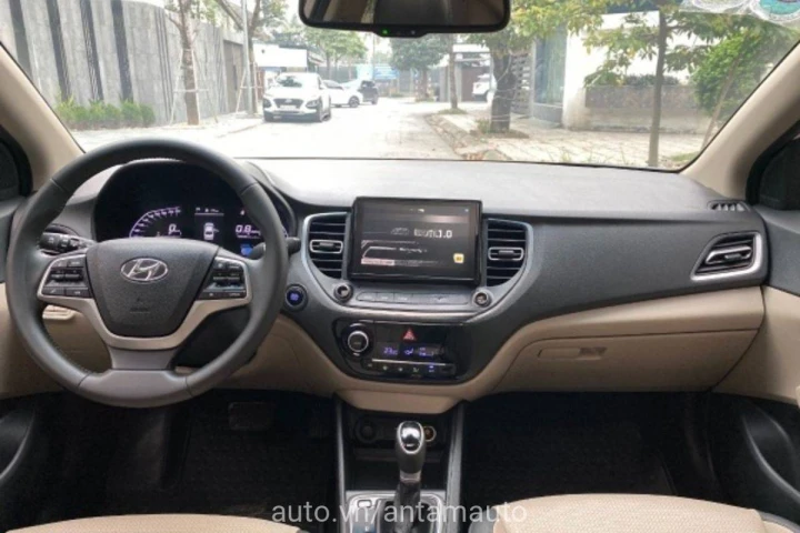 Hyundai Accent 1.4 AT Đặc Biệt 2022