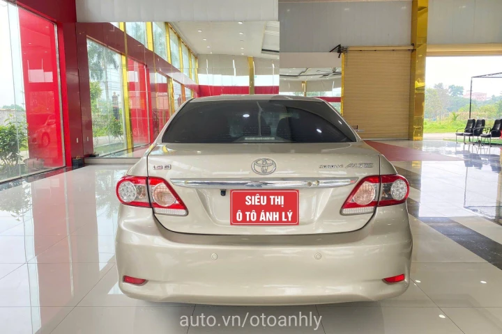 Toyota Corolla Altis 2014