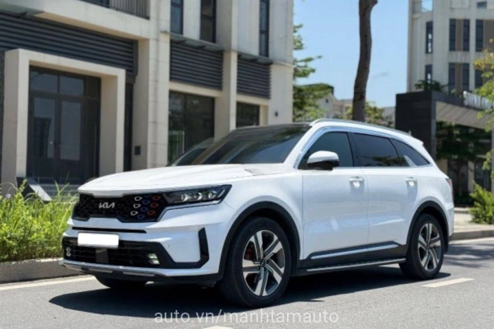 Kia Sorento Premium Xăng 2024