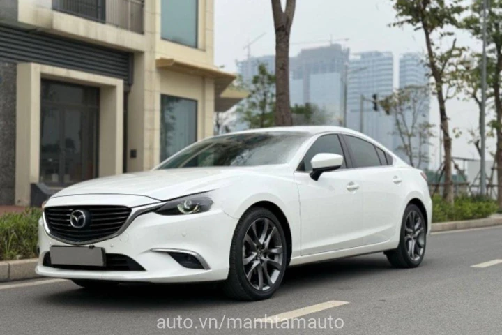 Mazda 6 2.0L Premium 2019