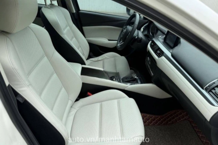 Mazda 6 2.0L Premium 2019