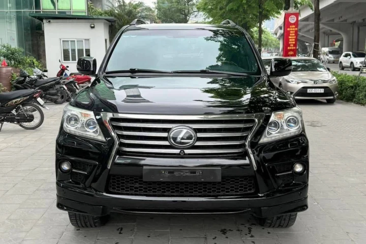 Lexus LX 2014