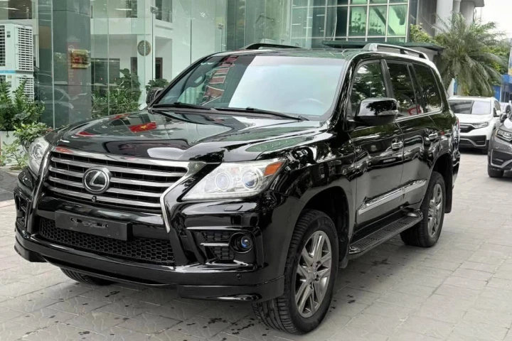 Lexus LX 2014