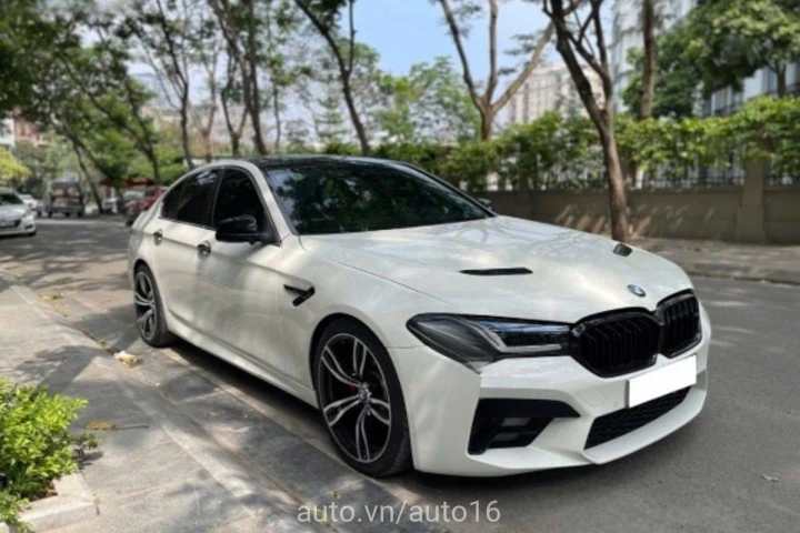 BMW 5 Series 2011