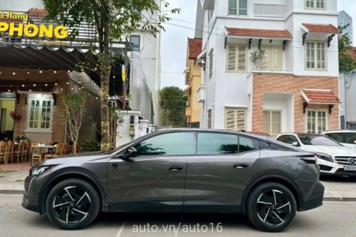 Peugeot 408 Premium 2023