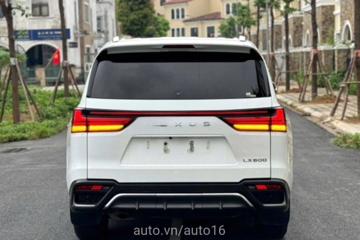 Lexus LX 600 F Sport 2023