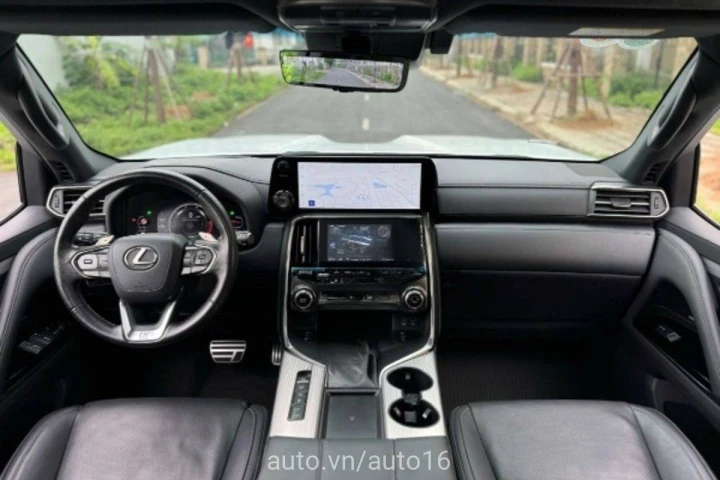 Lexus LX 600 F Sport 2023