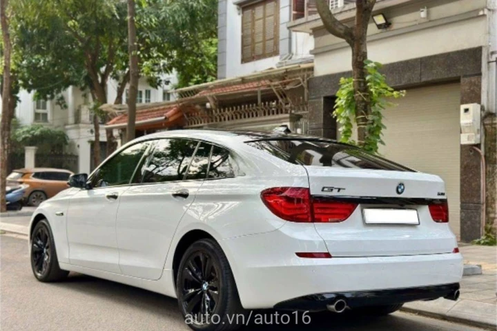 BMW 5 Series 2010