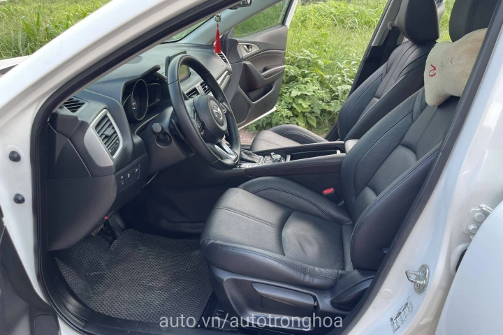 Mazda 3 2017