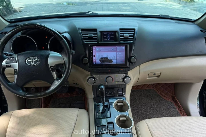 Toyota Highlander 2011