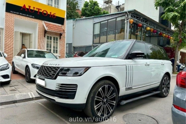 Land Rover Range Rover HSE 2018