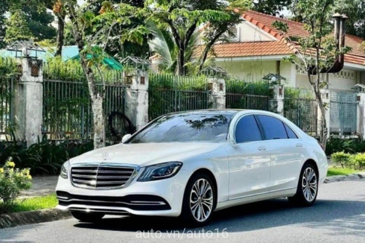 Mercedes-Benz S-Class S450 2020