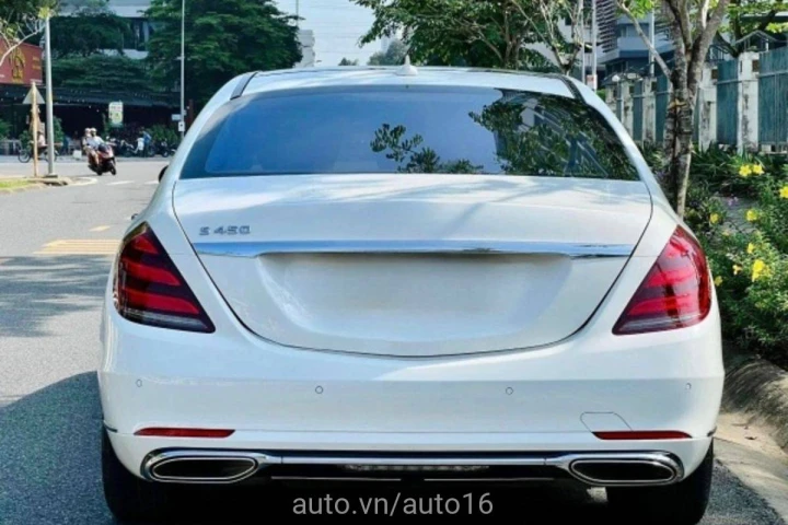 Mercedes-Benz S-Class S450 2020