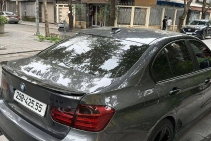 BMW 3 Series 2012