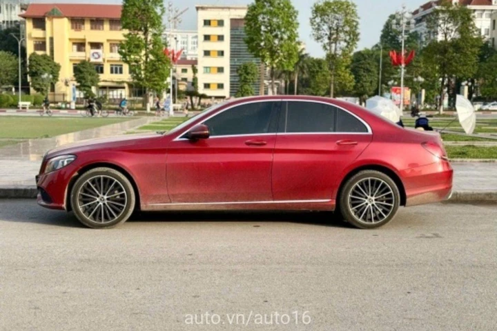 Mercedes-Benz C-Class C200 2021