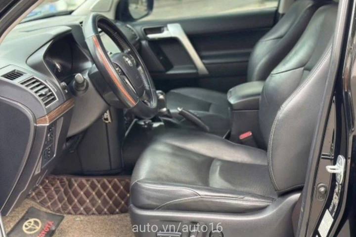 Toyota Land Cruiser Prado 2019