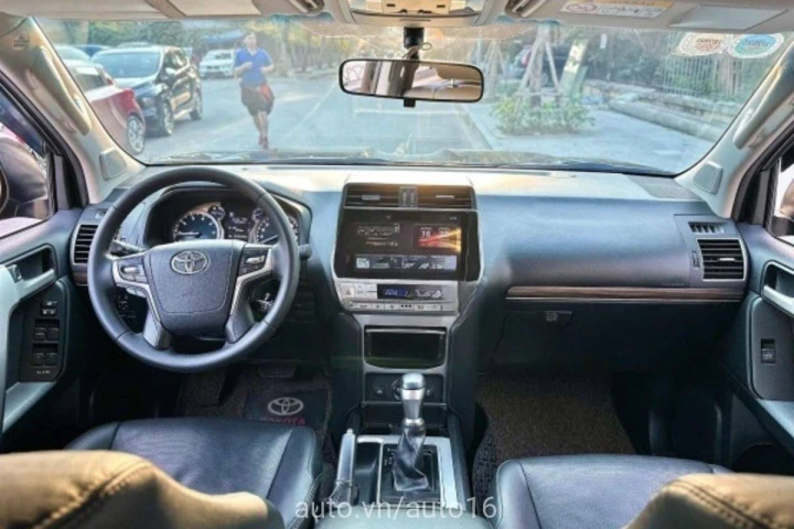 Toyota Land Cruiser Prado 2019