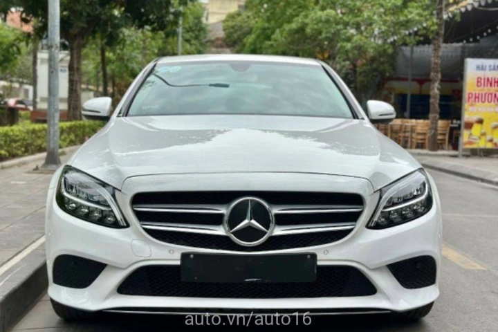 Mercedes-Benz C-Class C180 2019