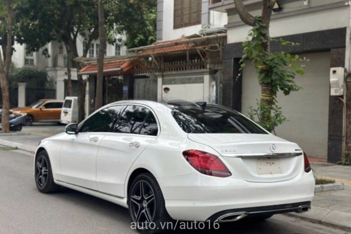Mercedes-Benz C-Class C180 2019