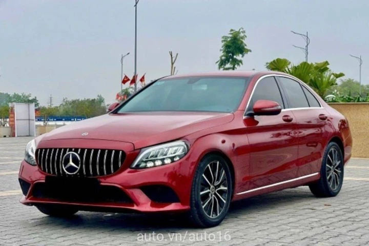 Mercedes-Benz C-Class C200 2019